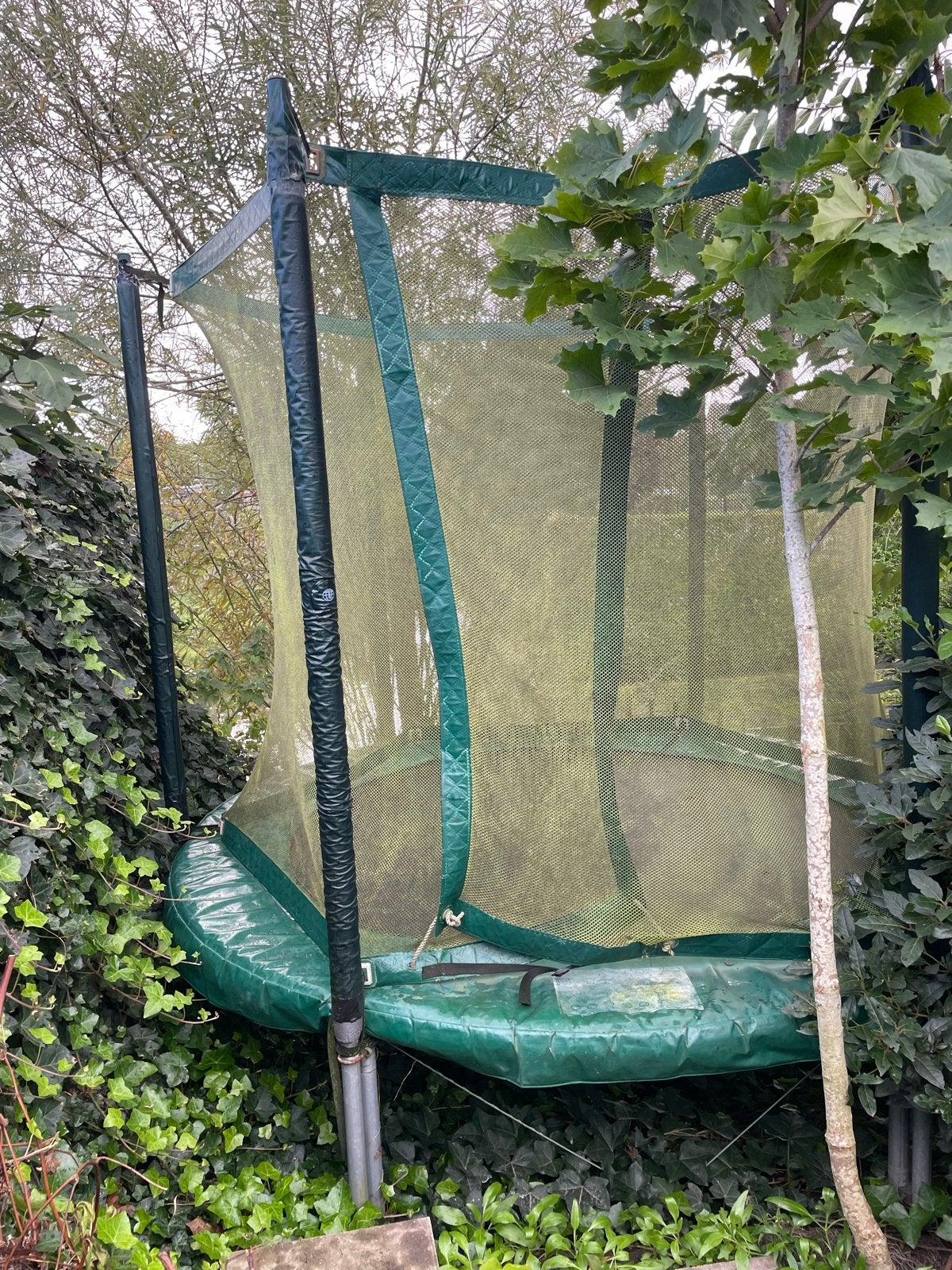 Groen Trampoline met veiligheidsnet, Ophalen, Gebruikt