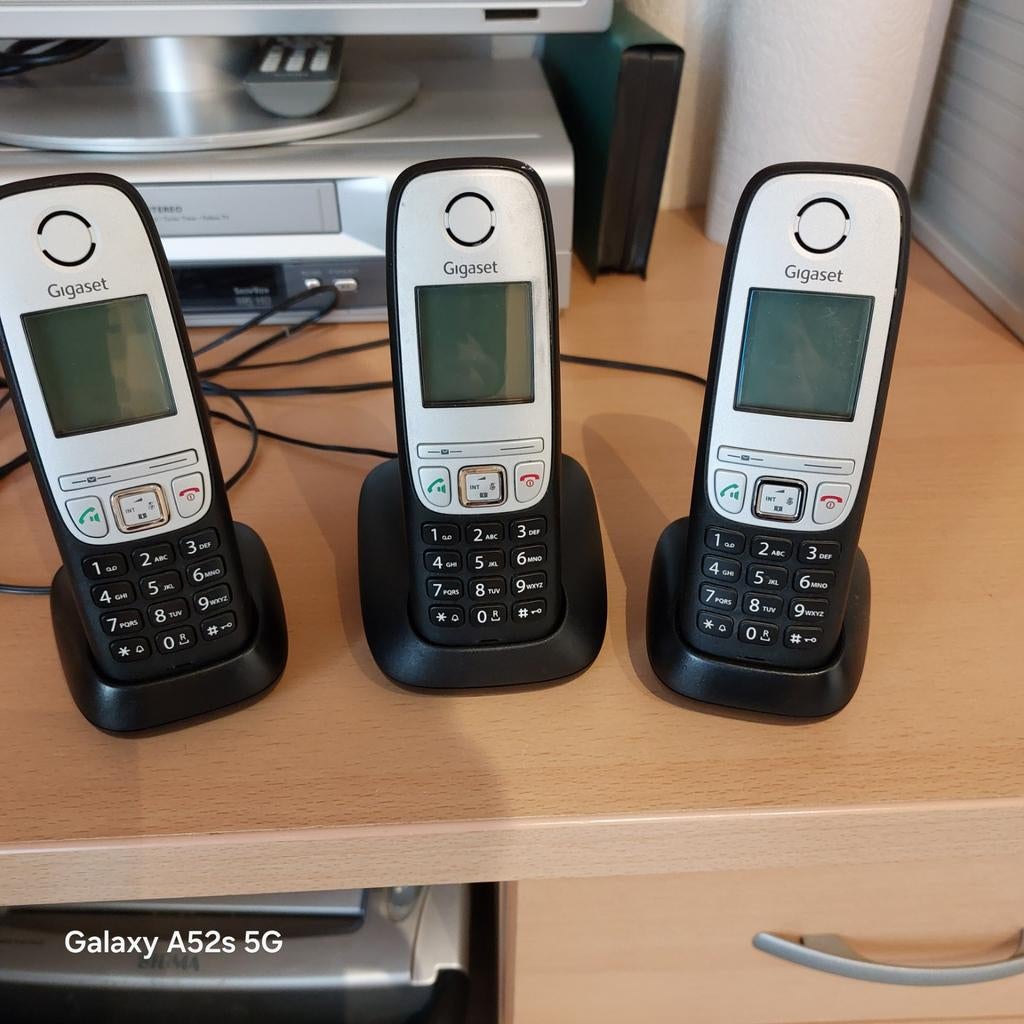Gigaset A415 Dect telefoon met 3 handsets, Ophalen, Gebruikt, 3 handsets, Stralingsarm