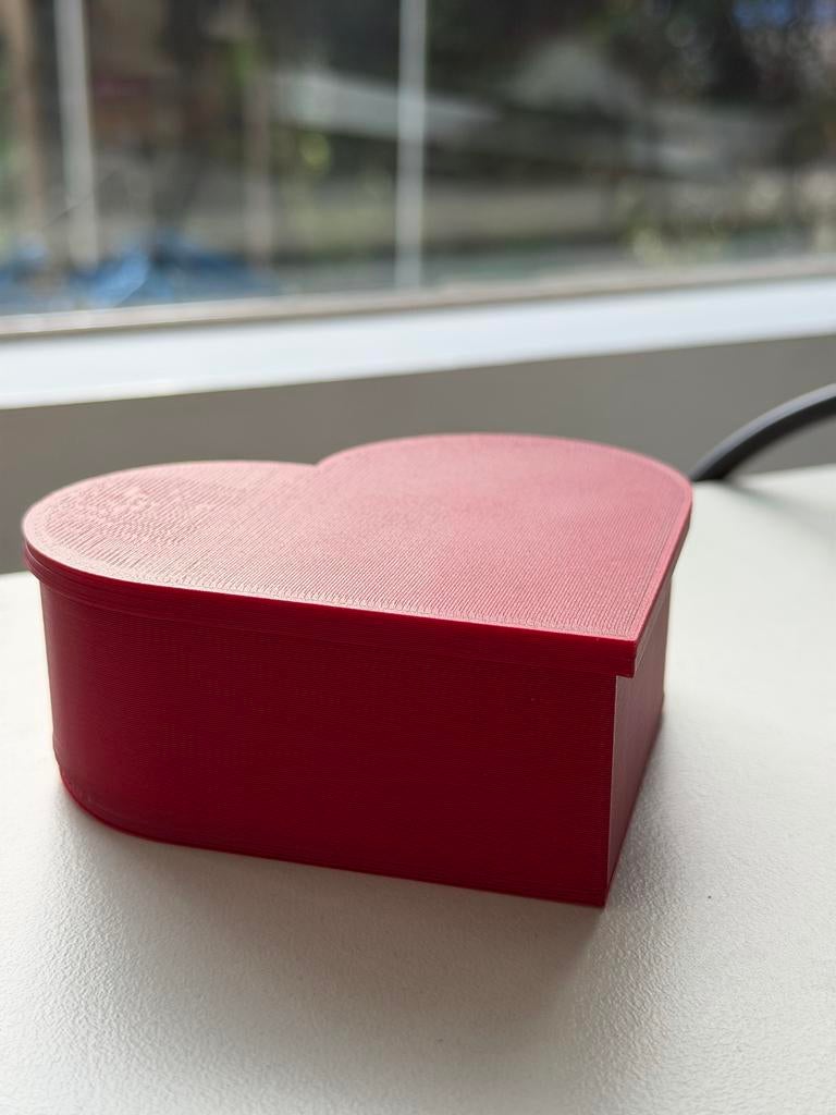 Rode hartvormige ringhouder - Perfect voor bruiloften, Huis en Inrichting, Woonaccessoires | Kisten, Kunststof, Nieuw, Ophalen of Verzenden