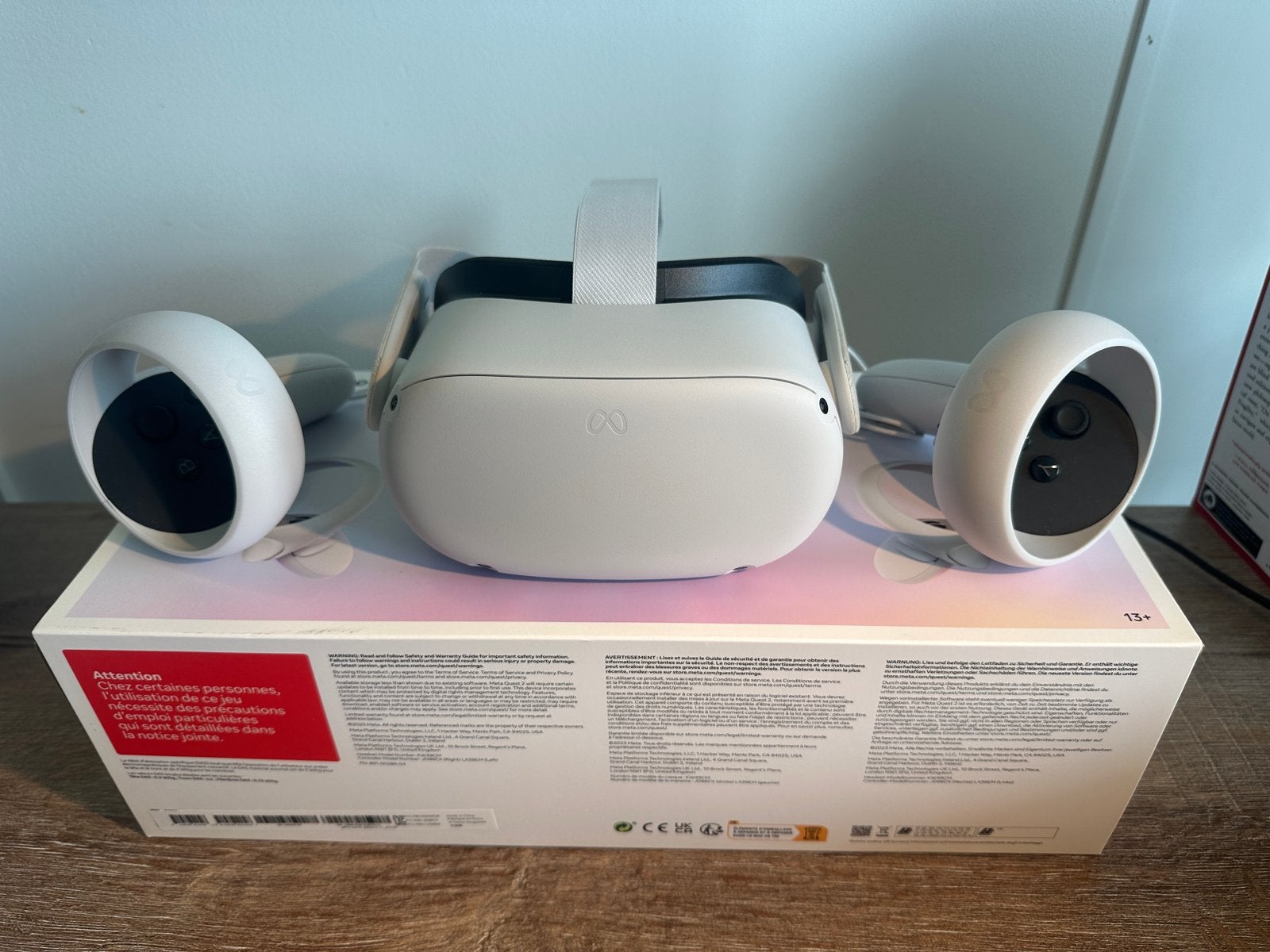 Meta Quest 2 VR-bril 256GB - Zo goed als nieuw, Spelcomputers en Games, Virtual Reality, Ophalen of Verzenden, Zo goed als nieuw