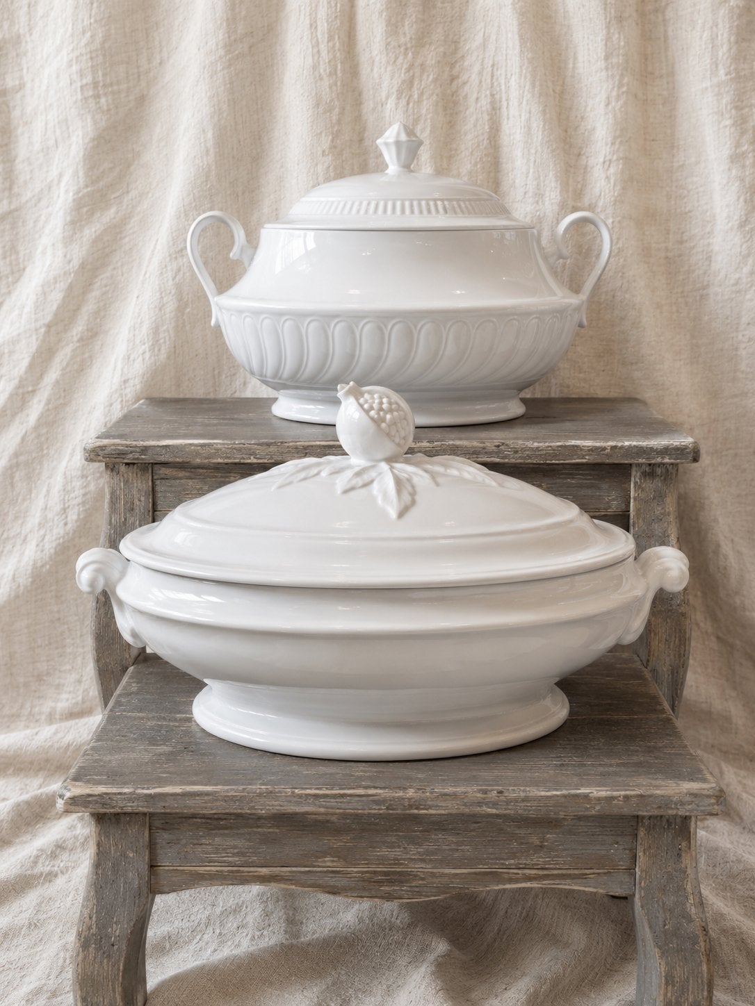 Bijzondere antieke witte ironstone terrine met granaatappel, Antiek en Kunst, Antiek | Schalen, Ophalen of Verzenden