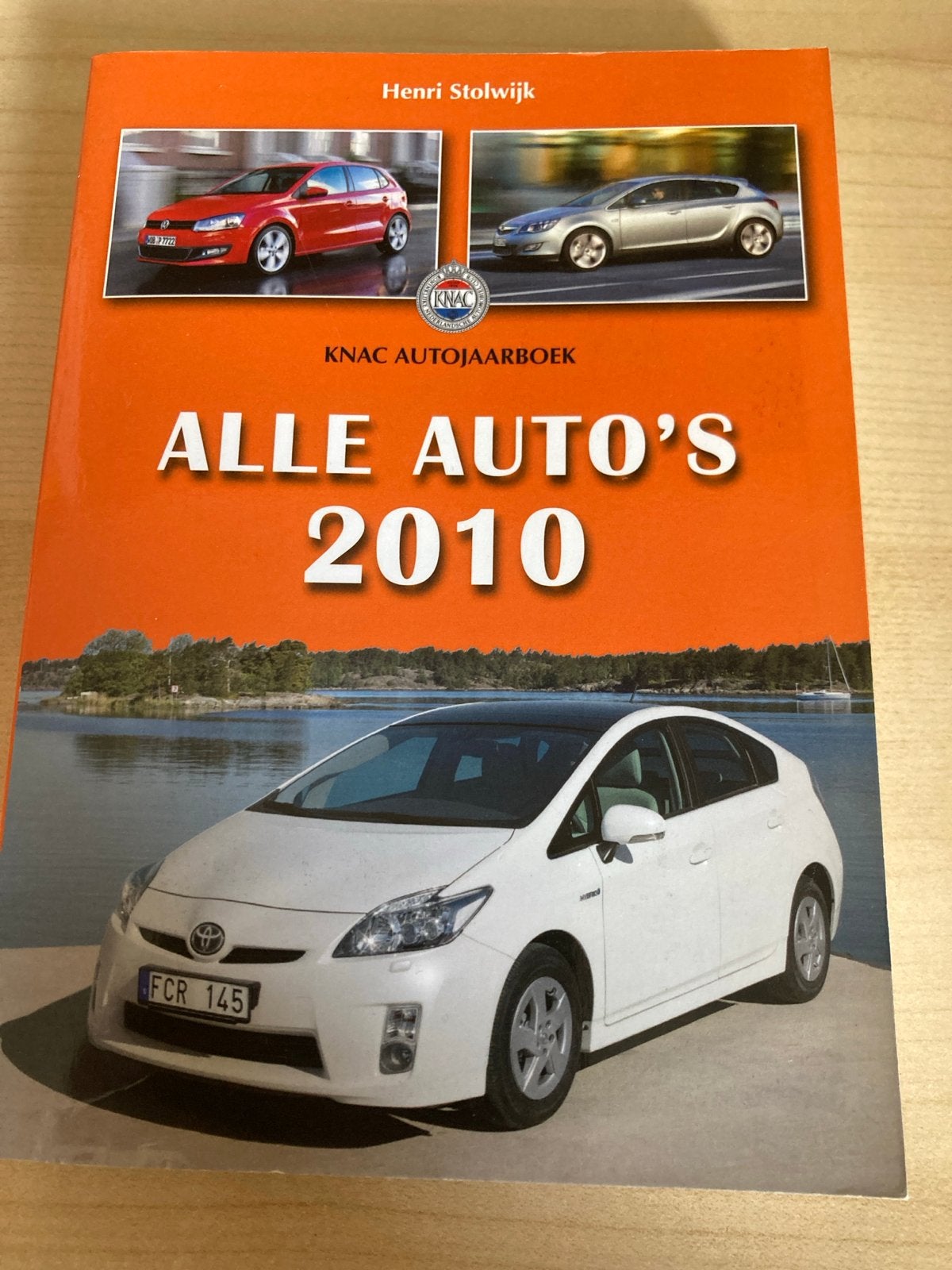 KNAC Autojaarboek Alle Auto's 2010 - Henri Stolwijk, Boeken, Ophalen of Verzenden, Zo goed als nieuw, Algemeen
