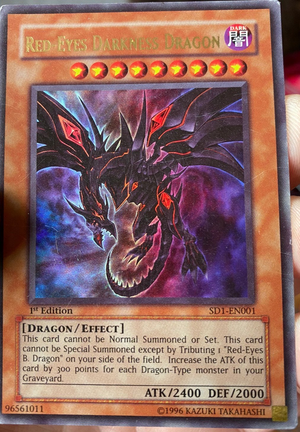 Yu-Gi-Oh! Red-Eyes Darkness Dragon SD1 1st Edition !, Ophalen of Verzenden, Gebruikt, Losse kaart, Foil
