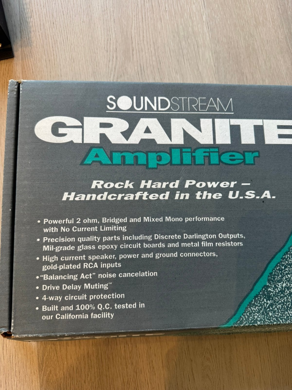 Granite versterker voor in auto, Auto diversen, Autospeakers, Ophalen of Verzenden, Zo goed als nieuw