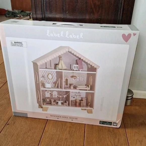 Label Label houten poppenhuis wooden doll house, Ophalen of Verzenden, Poppenhuis