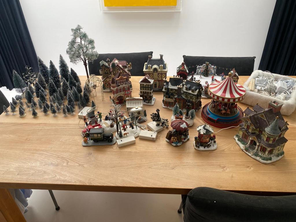 Kersthuisjes - als set te koop, Ophalen, Zo goed als nieuw