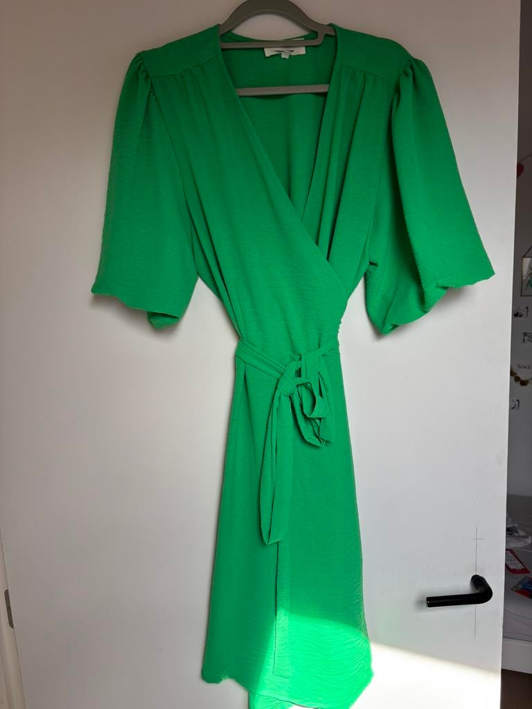 Groen wilkeljurkje maat 42, Ophalen of Verzenden, Zo goed als nieuw, Maat 42/44 (L), Groen