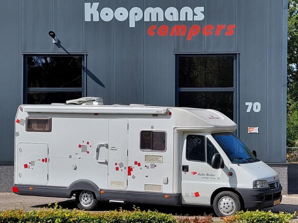 Roller Team Garage Living P Ducato 2.3 JTD 110 pk 2004, Caravans en Kamperen, Campers, Bedrijf, Half-integraal