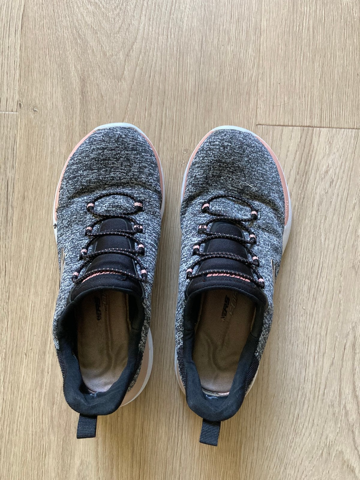 Skechers sneakers maat 36, Kleding | Dames, Ophalen, Zwart, Sneakers of Gympen, Gedragen