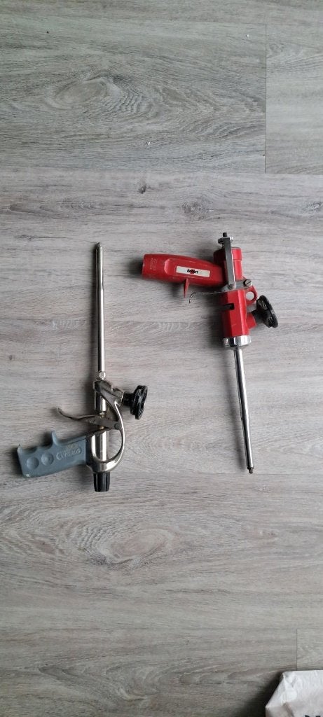 2 PUR pistolen - Kitspuiten voor professioneel gebruik, Ophalen, Gebruikt, Overige typen