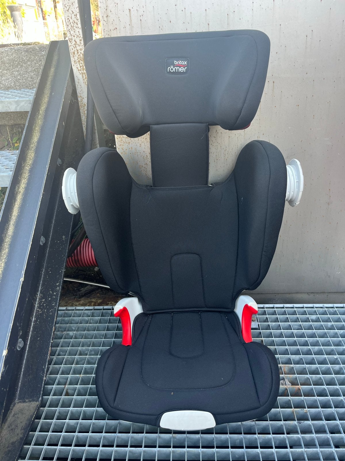 Britax Römer KIDFIX XP SICT Autostoel - 15-36 kg, Kinderen en Baby's, Autostoeltjes, Ophalen, Romer, Autogordel of Isofix, Gebruikt