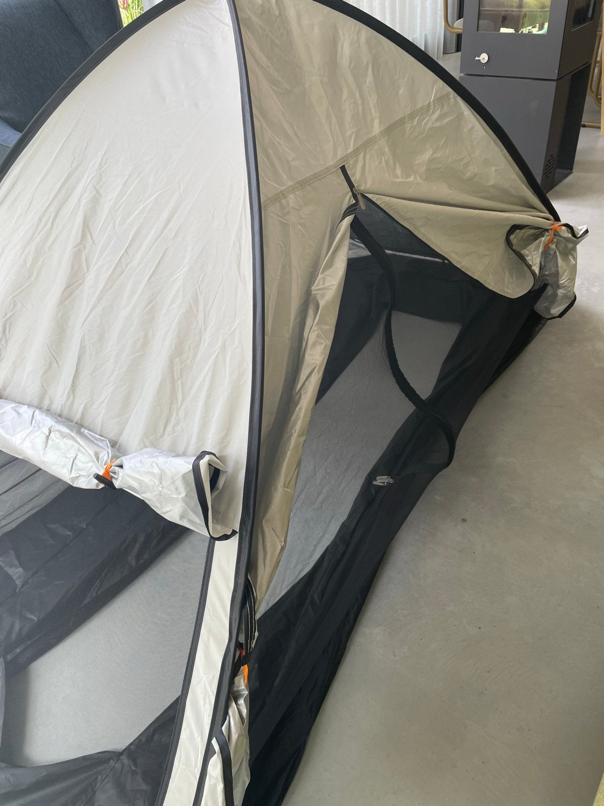 Deryan Pop-Up Bedtent 1-persoons - Muggenvrij & Verduisteren, Ophalen of Verzenden, Zo goed als nieuw, Tot en met 2