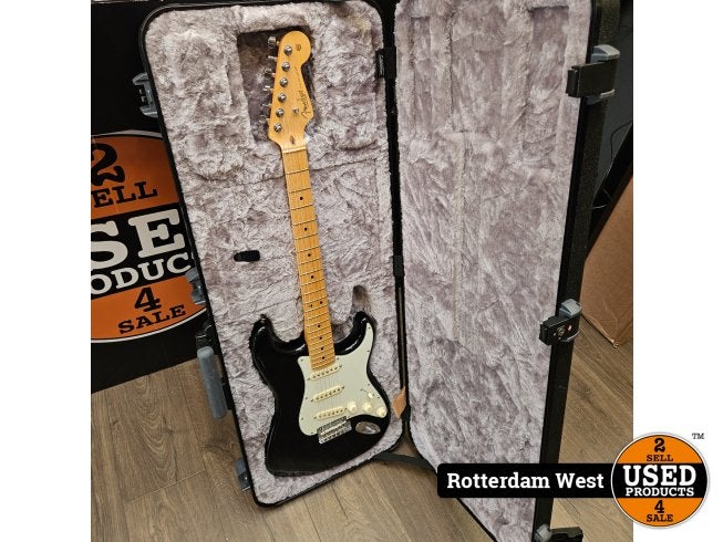 Fender Stratocaster Professional II MN + Fender Koffer, Fender, Zo goed als nieuw, Support@fender.com, 17600 Catalina Street
Los Angeles, CA 90746
USA