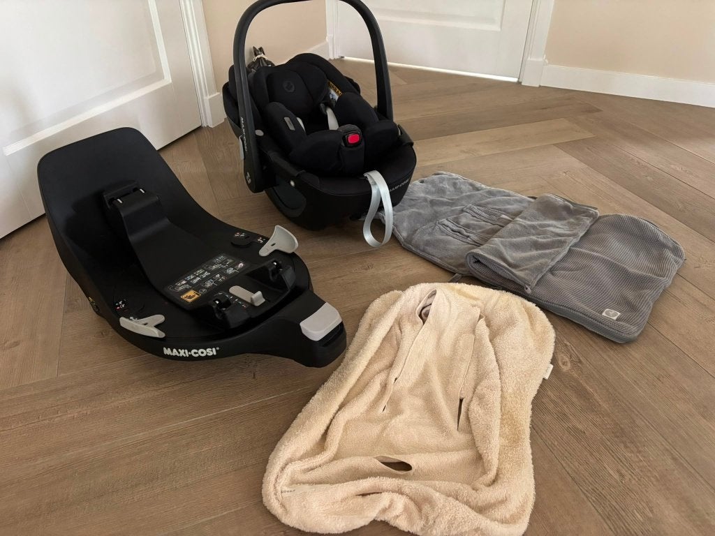 maxi cosi pebble 360, Kinderen en Baby's, Ophalen of Verzenden, Zo goed als nieuw, Isofix, 0 t/m 13 kg