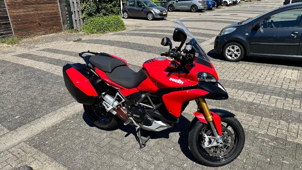 Ducati Multistrada 1200S met 39.500 km, 2 cilinders, Occasion, Traction Control, Motorrijbewijs A