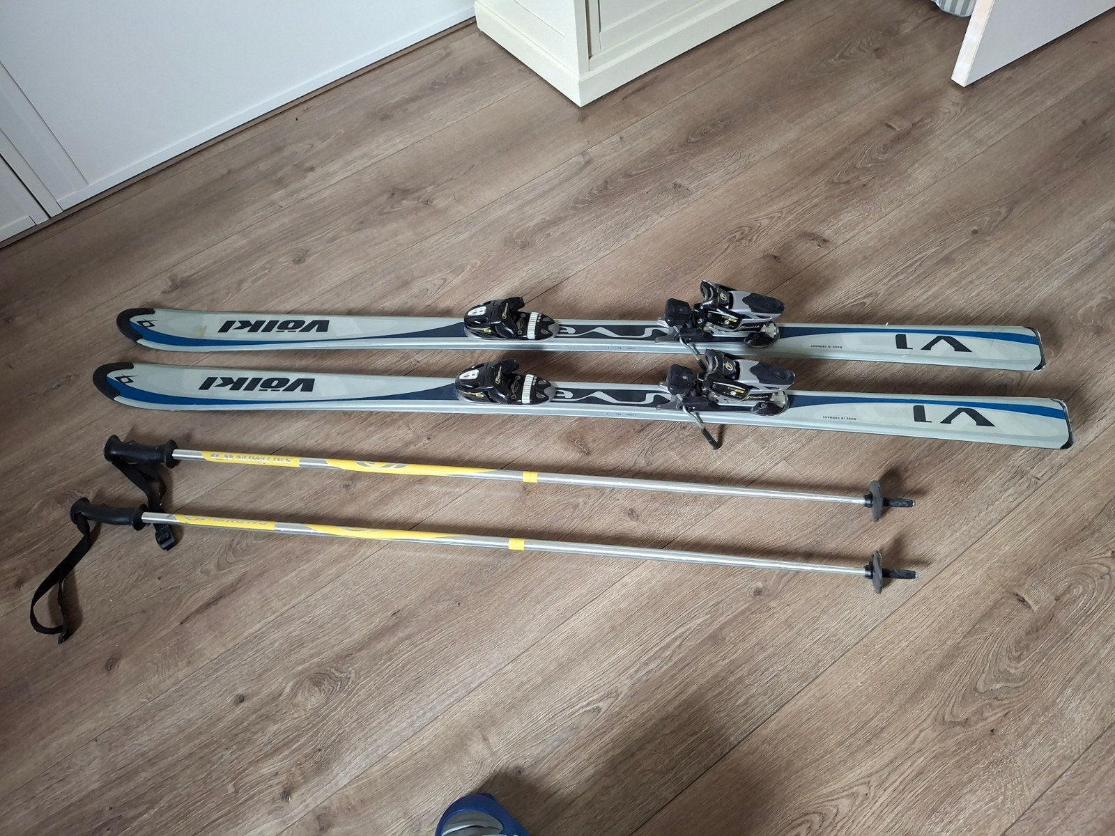 skiset Volkl 155 cm  incl. stokken, 140 tot 160 cm, Gebruikt, Ski's, Ophalen