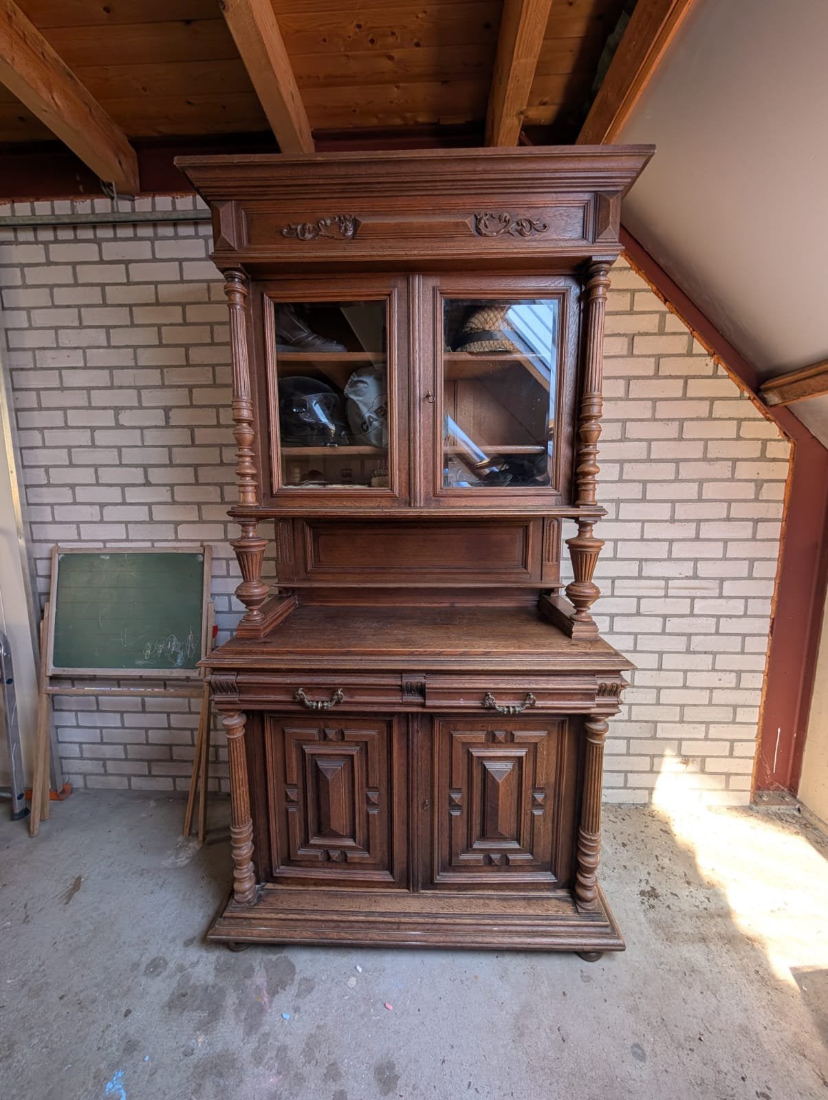 Prachtige Franse houten kast, Ophalen