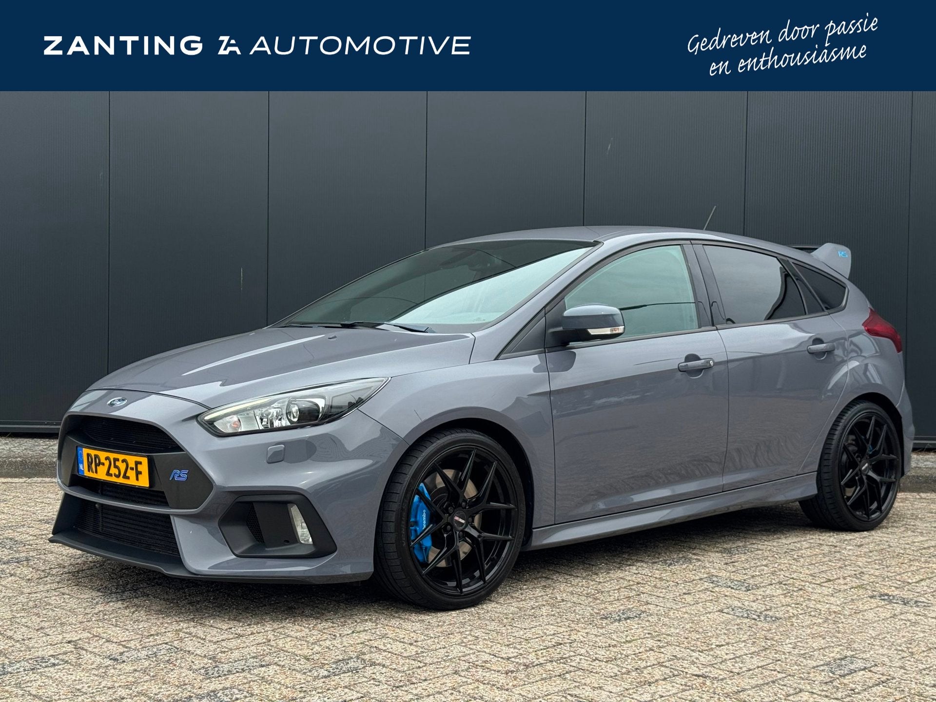 Ford Focus 2.3 RS | Orig NL geleverd | Schaalstoelen | Deale, Auto's, Gebruikt, 4 cilinders, Start-stop-systeem, 2261 cc