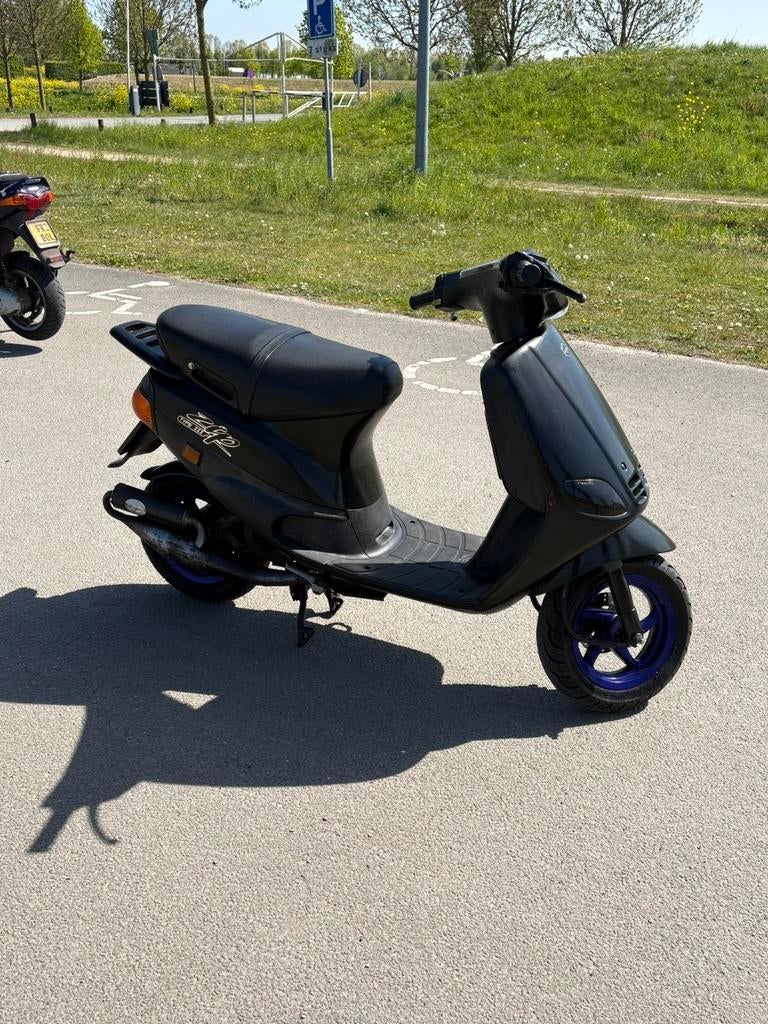 Zip Type 3 70cc, Fietsen en Brommers, Ophalen, Gebruikt, Maximaal 45 km/u, Zip
