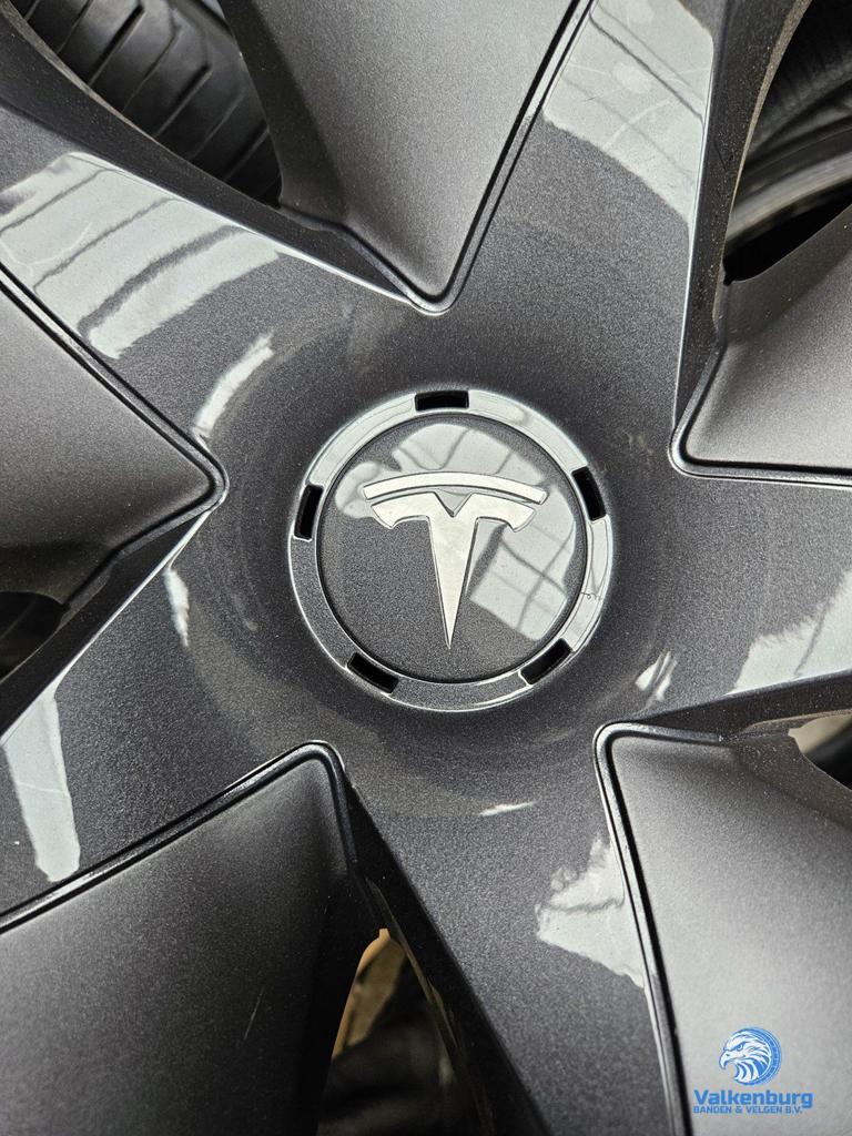 ORIGINELE Tesla Model 3 Aero wieldop 18 inch, Auto diversen, Wieldoppen, Gebruikt, -, Verzenden, -