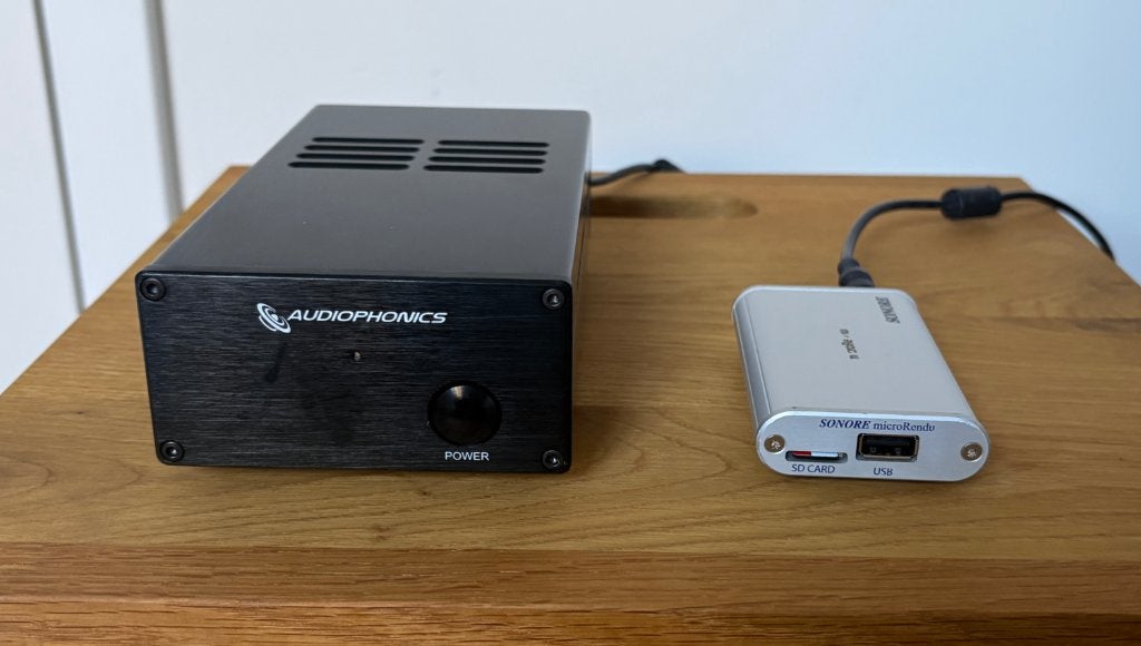 Te koop Sonore Micro Rendu, Ophalen of Verzenden, Gebruikt, USB 2, Zonder harde schijf