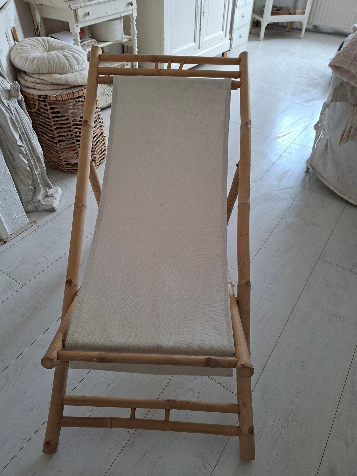 Bamboo ligstoel, Ophalen