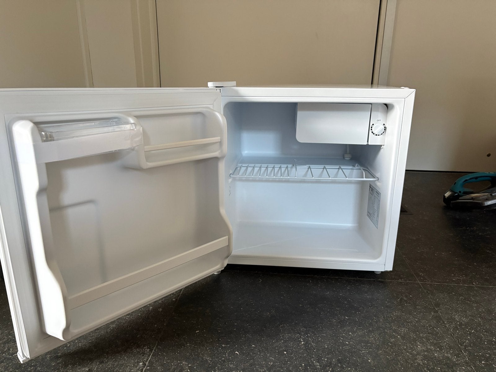 Compacte IKEA TILLREDA Koelkast met Vriesvakje, Ophalen, Gebruikt, Minder dan 75 liter, Met vriesvak