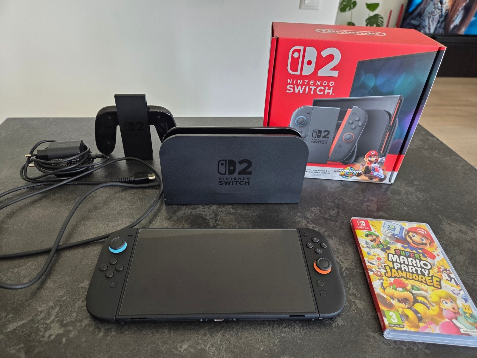 Nintendo Switch 2 + Mario Party Jamboree, Ophalen, Zo goed als nieuw, Met 2 controllers, Switch Original