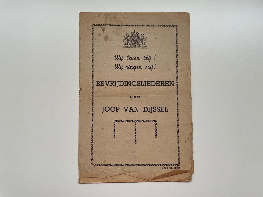 D144 Bevrijdingsliederen door Joop van Dijssel. Wij leven .., Ophalen of Verzenden, Algemeen, Joop van Dijssel, Tweede Wereldoorlog