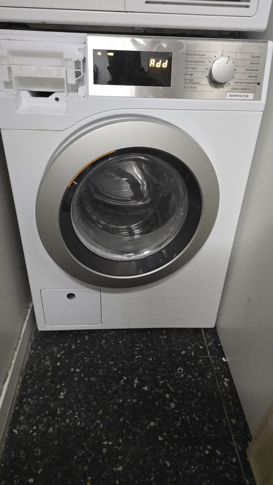 Miele PWM300 Wasmachine professioneel binnen 5 dagen ophalen, Ophalen, Gebruikt, 1200 tot 1600 toeren