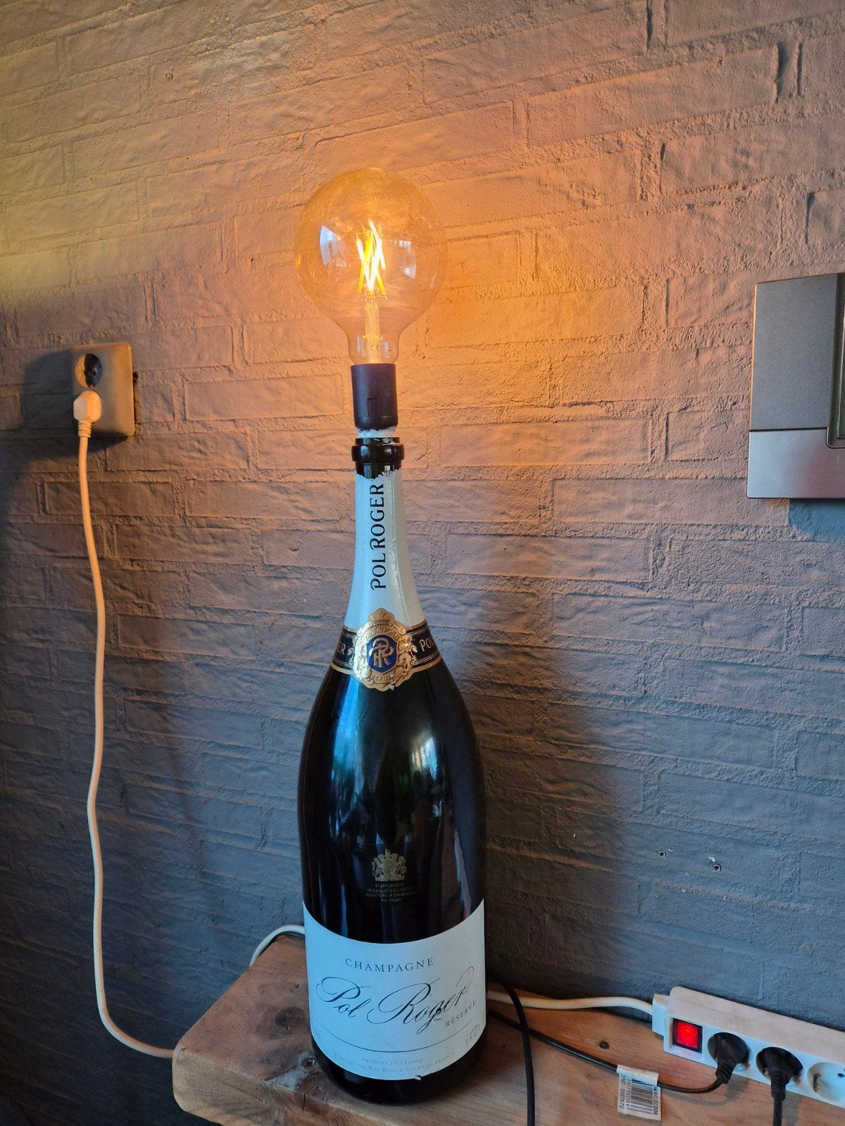 Unieke Pol Roger Champagne Fles Lamp, Overige merken, Meerkleurig, E27 (groot), Zo goed als nieuw