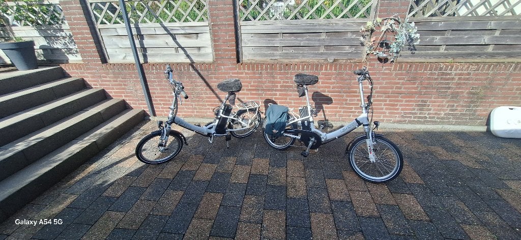 Twee stuks Nimoto elektrische vouwfietsen 20 inch, Gebruikt, 59 cm of meer, 30 tot 50 km per accu, Ophalen