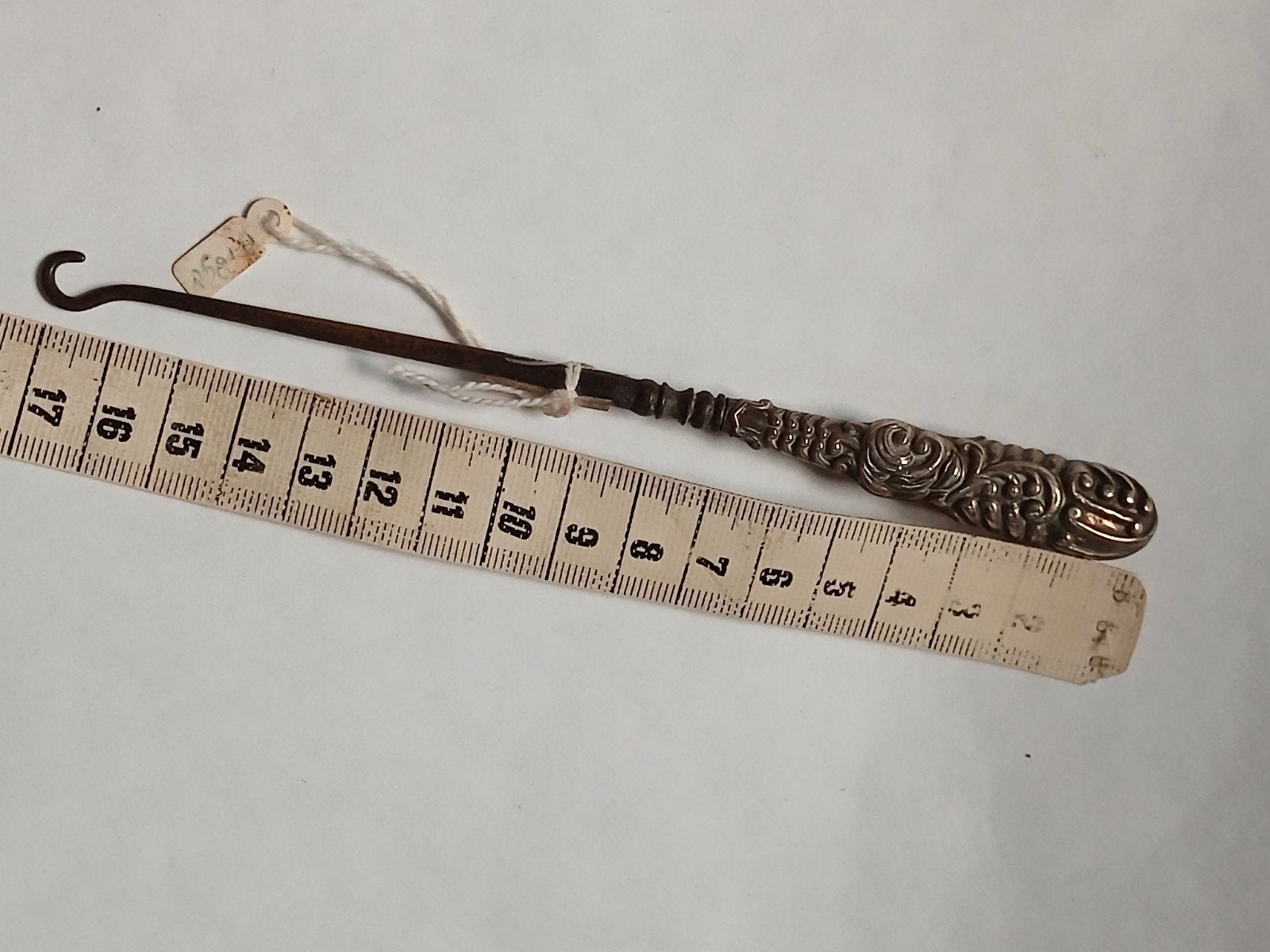 antiek zilver veterhaak corsethaak knopenhaak knoophaakje, Ophalen, Zilver