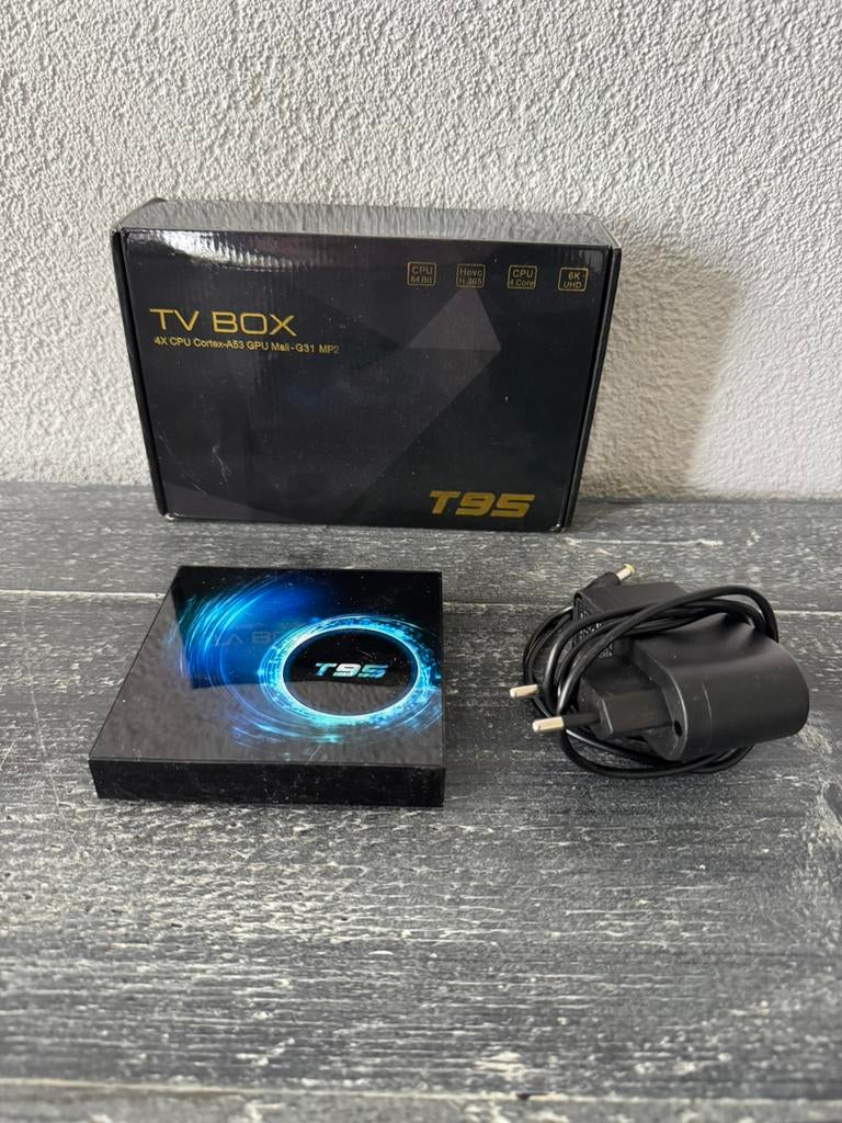 IPTV ABONNEMENT TE KOOP, Audio, Tv en Foto, Dvd-spelers, Ophalen of Verzenden, Zo goed als nieuw, Overige merken
