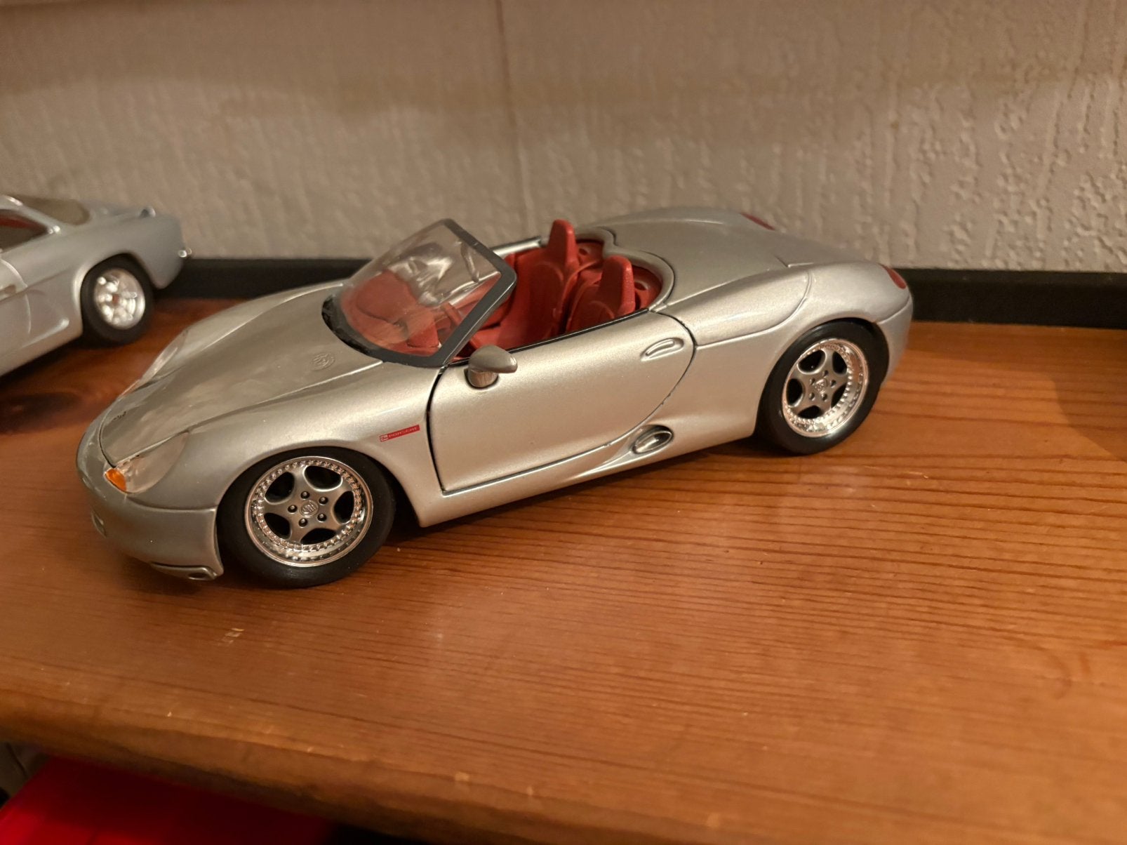 Porsche.   Boxster.            Maisto, Ophalen of Verzenden, Zo goed als nieuw, Maisto