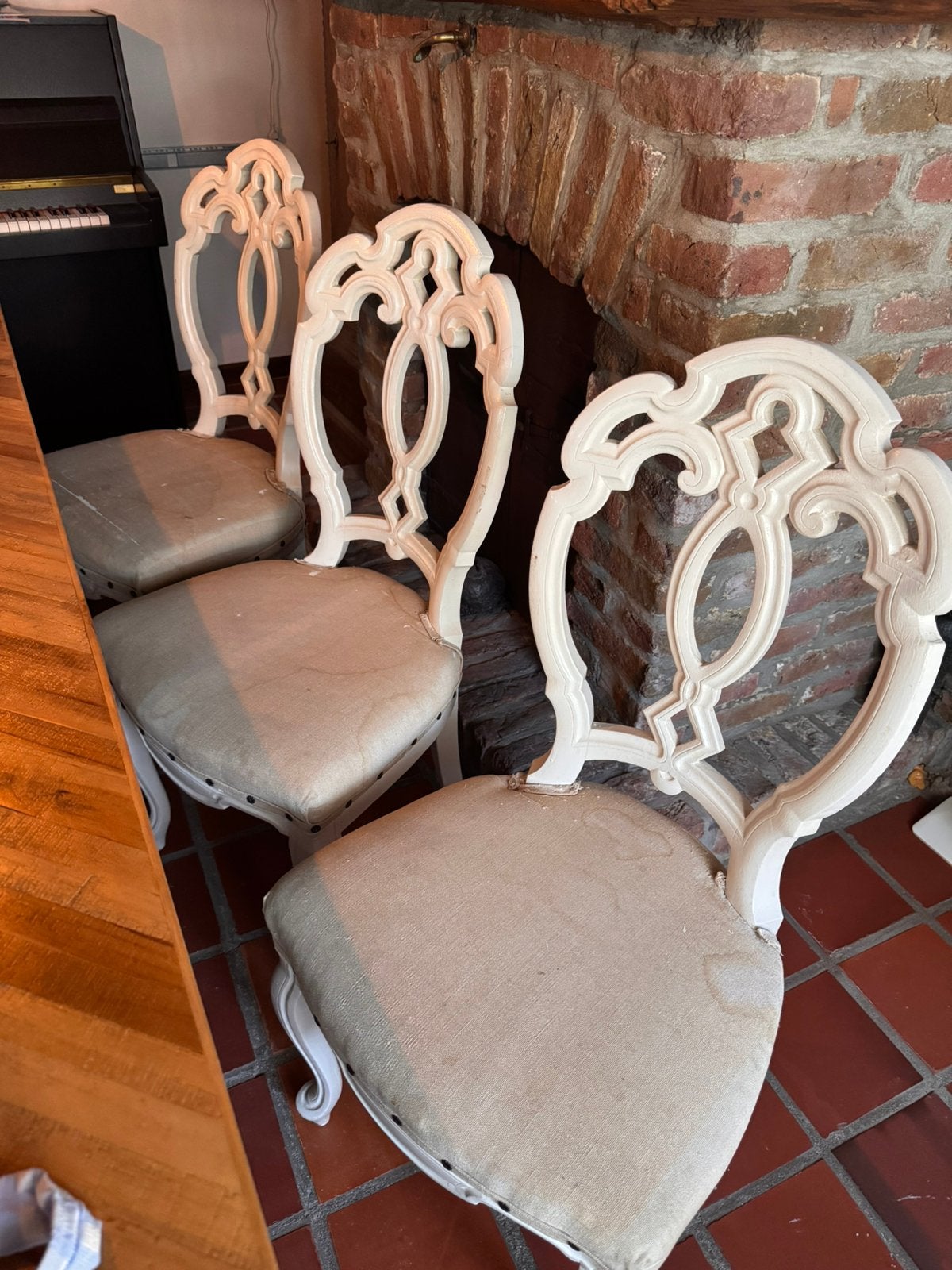 5 antieke brocante stoelen, Ophalen
