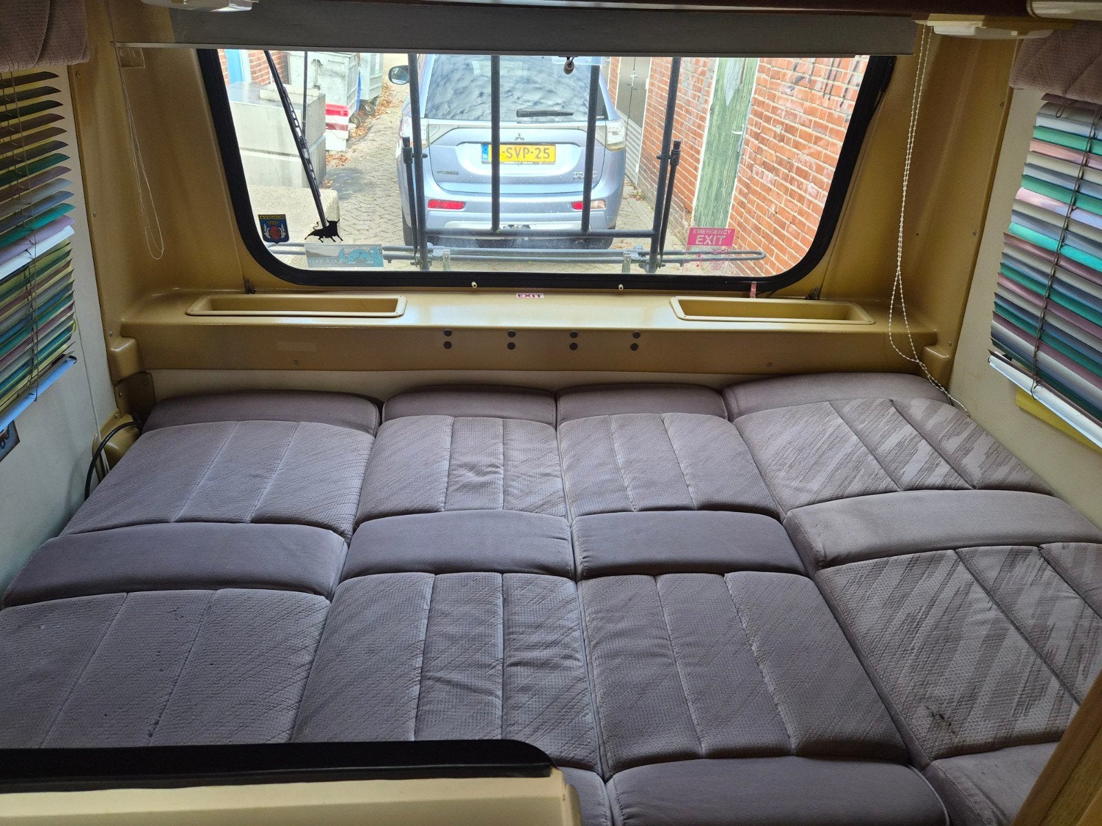Foto 12 van BENZINE AUTOMAAT WINNEBAGO LE SHARO 2X AIRCO