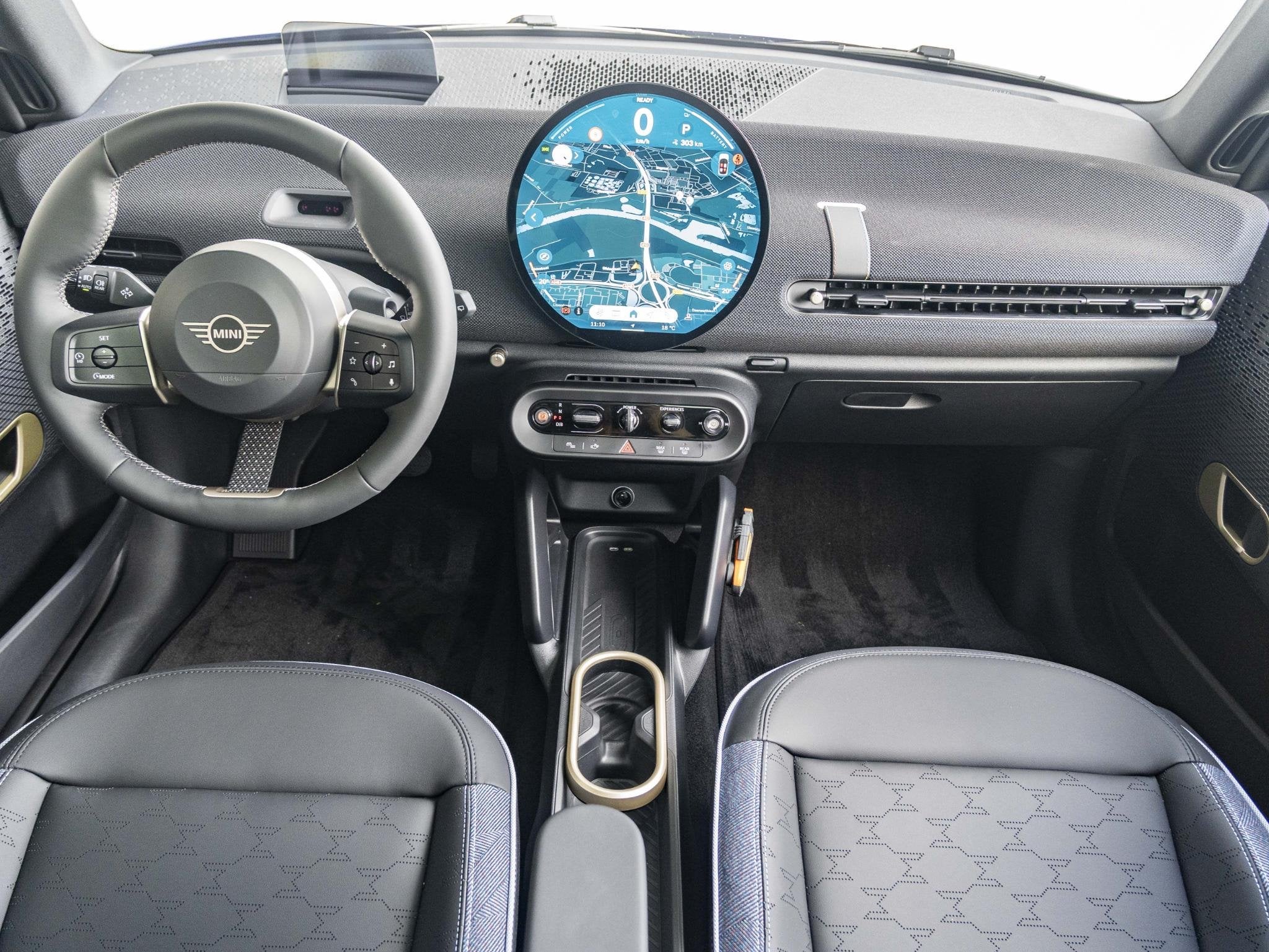MINI 3-Deurs Cooper SE Classic M-pakket | Glazen panoramadak, Auto's, Stof, Zwart, Met garantie (alle), Mini Electric