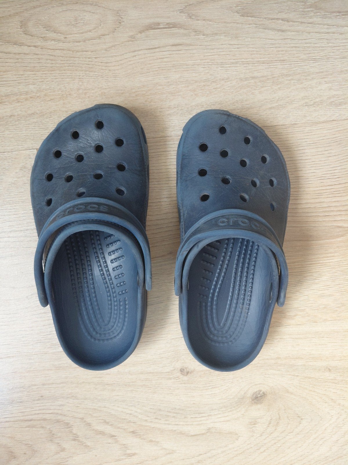 Comfortabele donkerblauwe Crocs klompen maat 31 32 33 34 35, Ophalen, Gebruikt, Jongen of Meisje, Overige typen