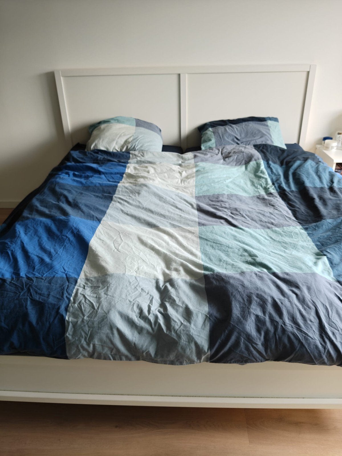 Ikea bed met lattenbodem en optioneel matrassen, Ophalen, Gebruikt, Wit, Tweepersoons