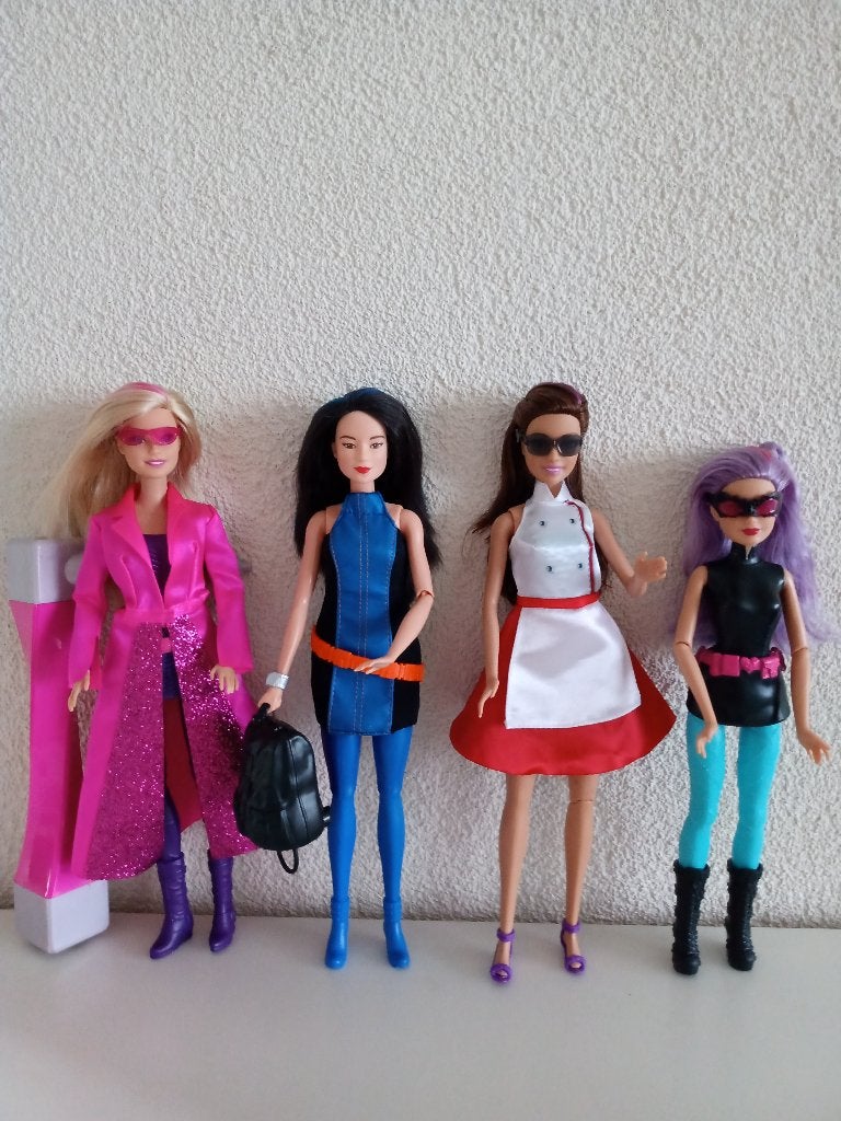Barbie, Renee, Teresa & Patricia van het Geheime Team, Ophalen of Verzenden, Gebruikt, Barbie