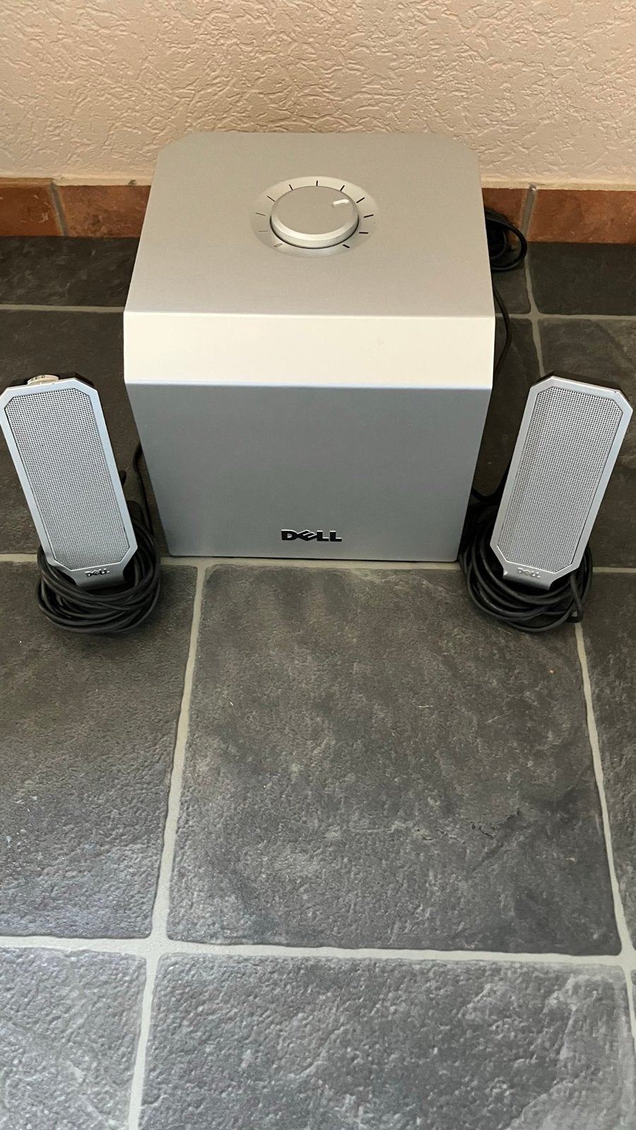 Dell 2.1 Luidsprekerset met Subwoofer, Computers en Software, Pc speakers, Gebruikt, Audiokanaal 2.1, Ophalen