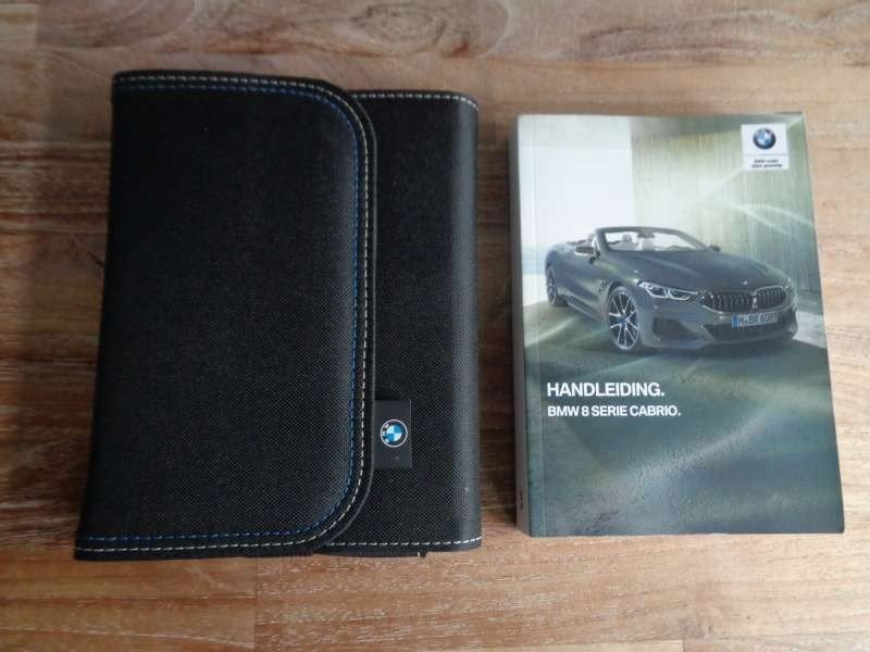BMW 8 Serie Cabriolet - Boordmap Nederlandse Handleidingen, Auto diversen, Handleidingen en Instructieboekjes, Verzenden