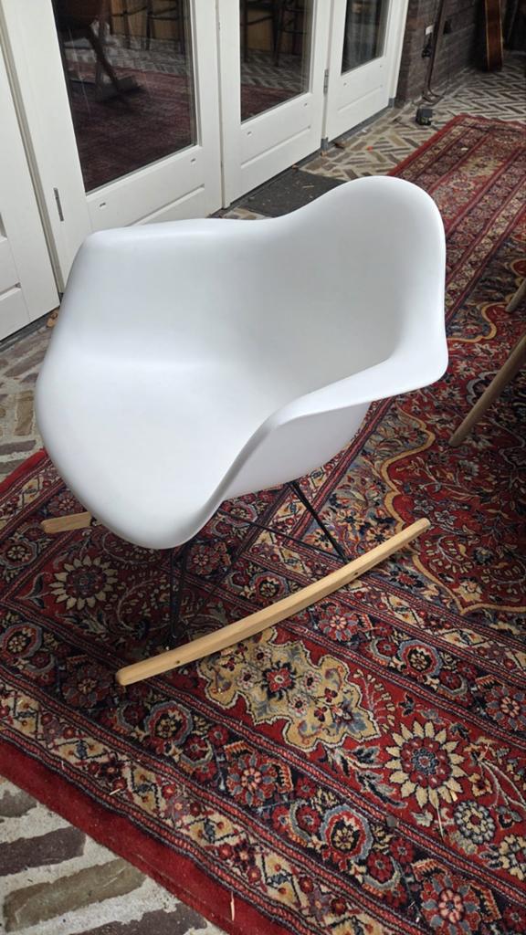 Schommelstoel, Huis en Inrichting, Stoelen, Ophalen, Gebruikt, Wit, Eén