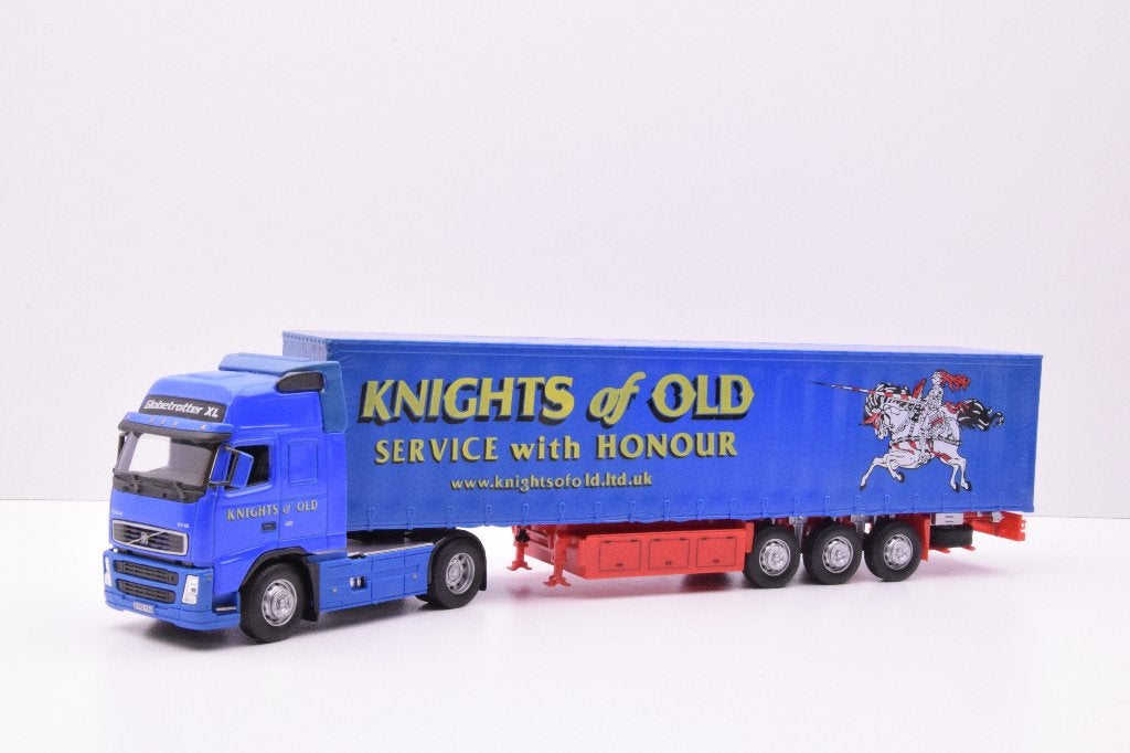 Volvo FH 12  ''  Knights of Old ''  Cararama, Ophalen of Verzenden, Zo goed als nieuw, Bus of Vrachtwagen, Overige merken