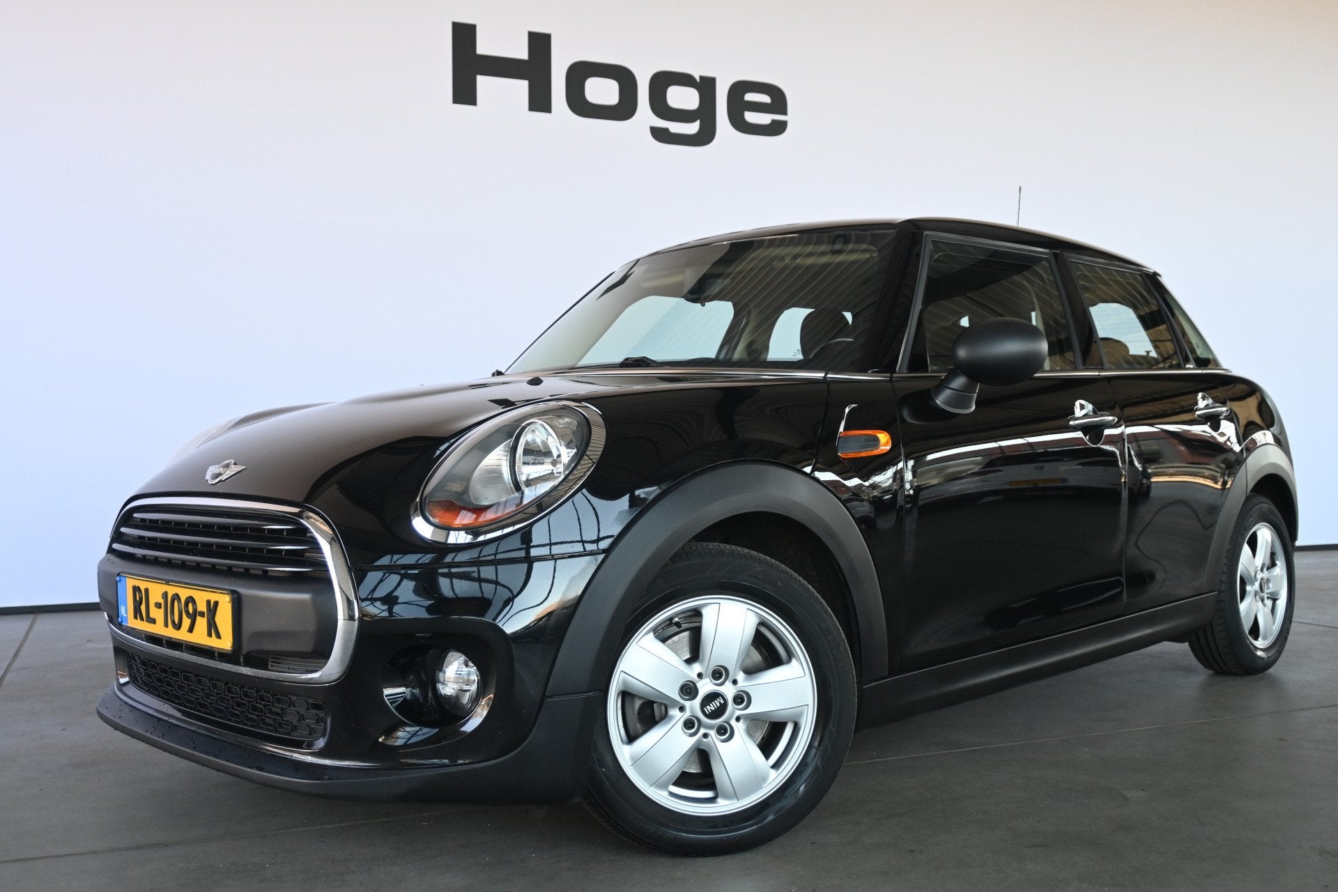 MINI Mini 1.5 Business Nap Airco Cruise control Navigatie Li, Auto's, Stof, Met garantie (alle), Bedrijf, Handgeschakeld