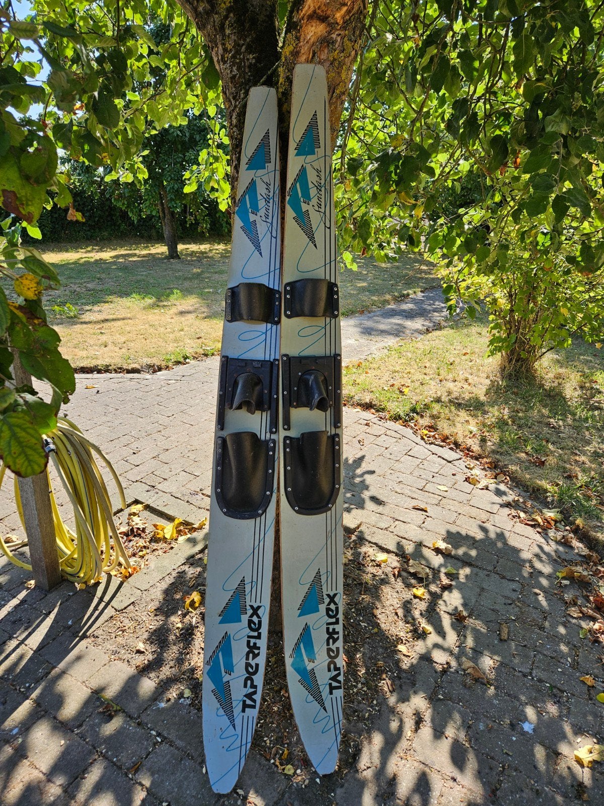 Houten waterski's - vin van één ski af, Watersport en Boten, Ophalen, Gebruikt, Waterski's