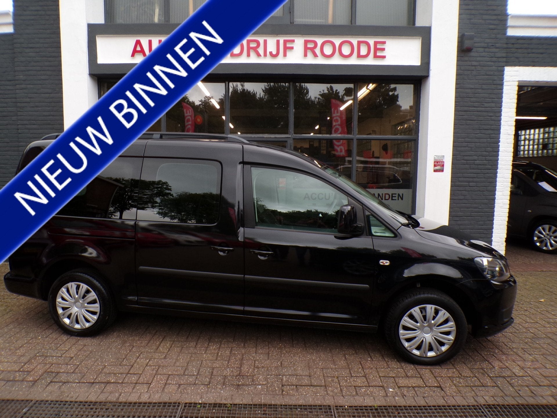 Volkswagen Caddy 1.2 TSI Uniek 5P Dubbel Cabine Maxi 5 PERSO, Auto's, Voorwielaandrijving, 1486 kg, Gebruikt, 4 cilinders