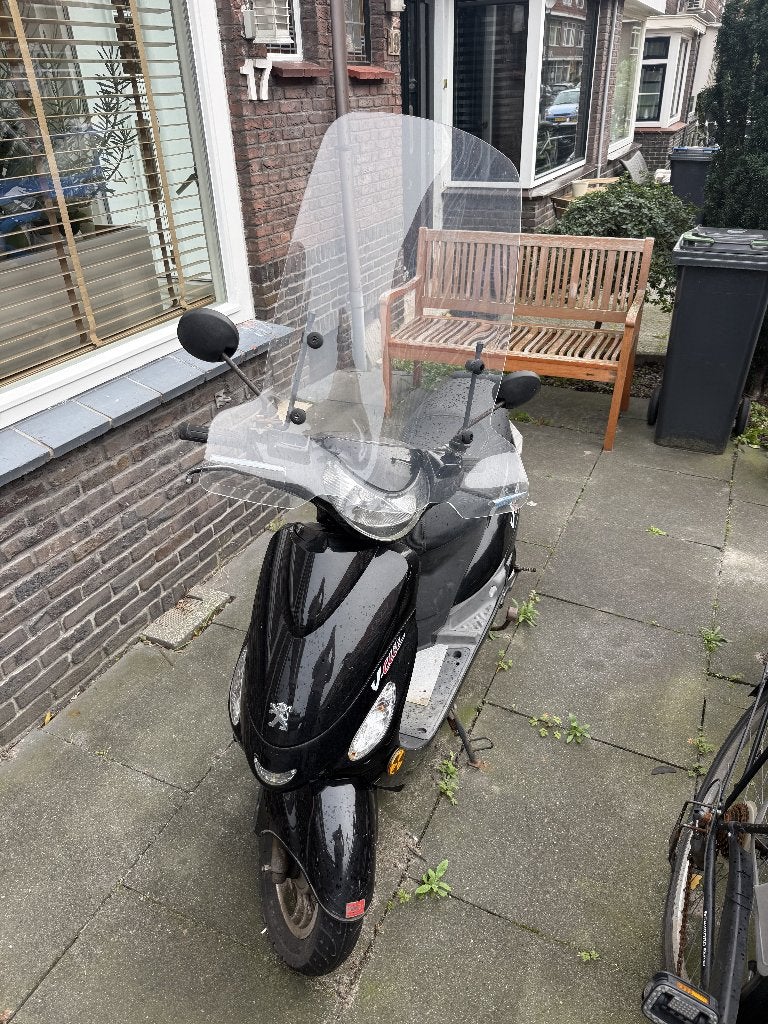 Peugeot v-clic loop of sloop, Ophalen, Gebruikt, Benzine, Peugeot