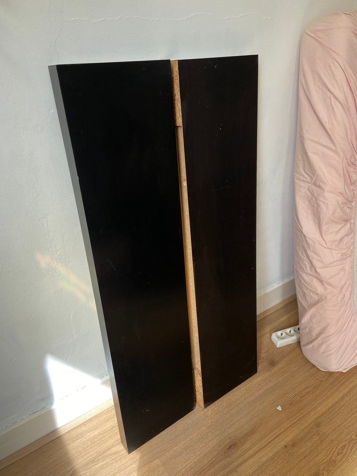 2x zwarte Lack plank Ikea, Ophalen, Zo goed als nieuw
